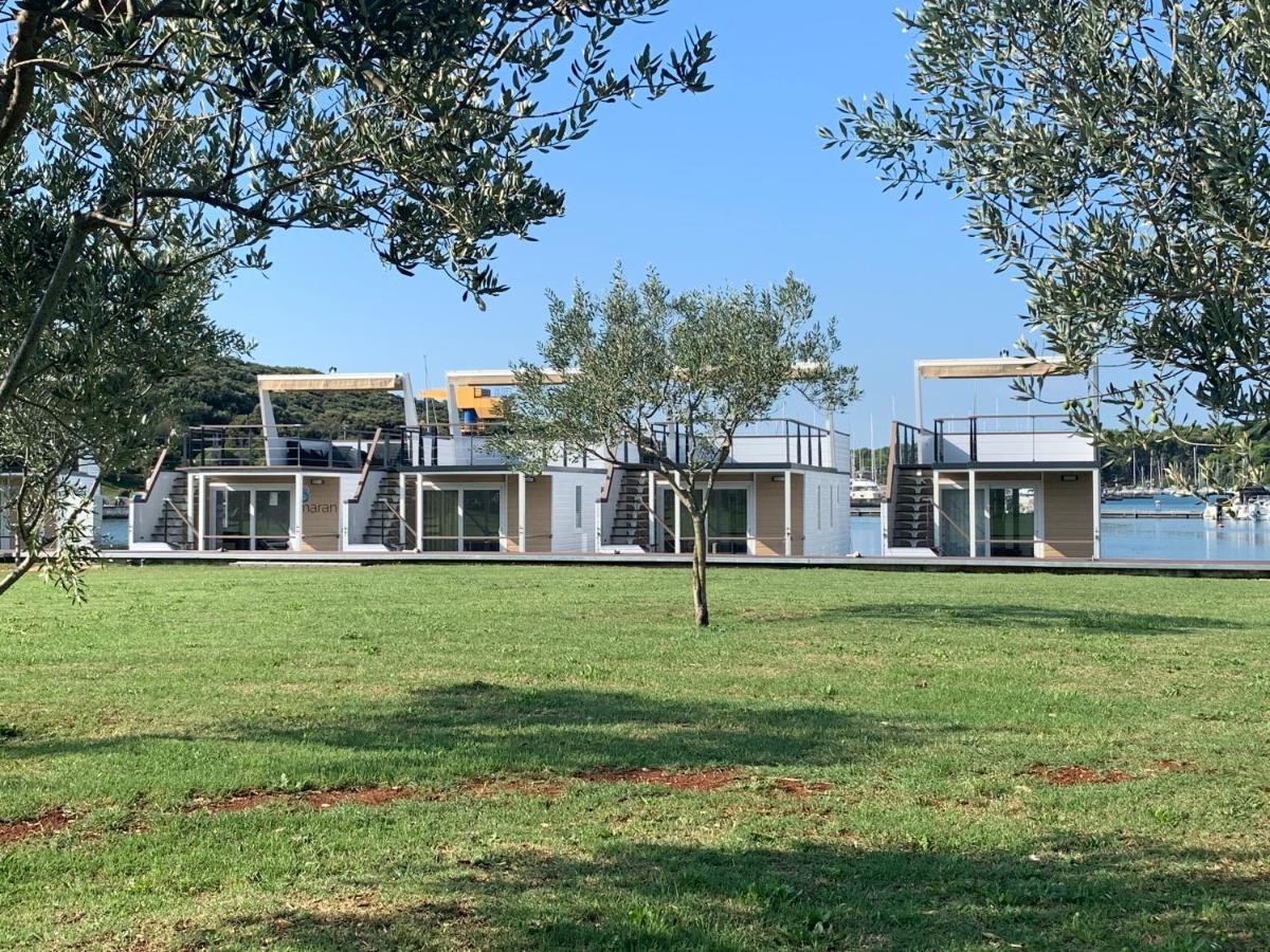 Vila Floating House - Arena 2 Pula Exteriér fotografie